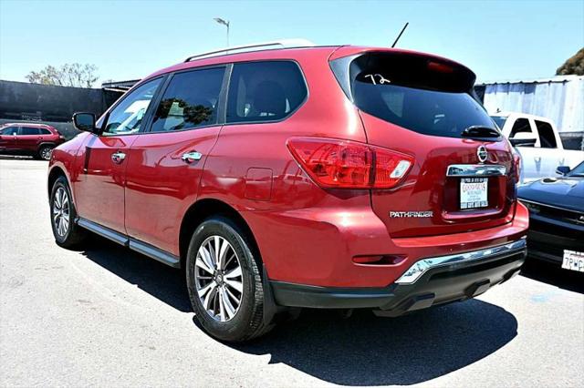 2017 Nissan Pathfinder S