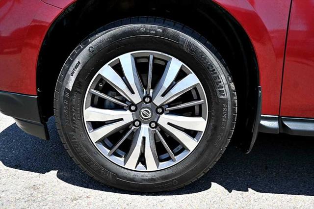 2017 Nissan Pathfinder S