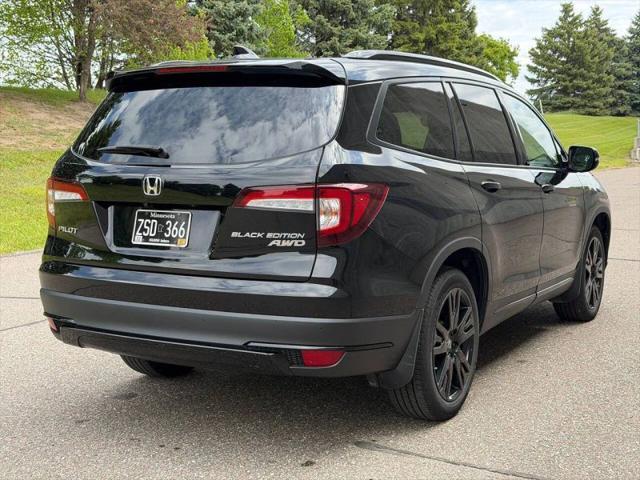 2022 Honda Pilot AWD Black Edition