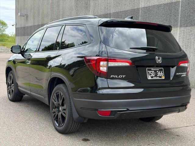 2022 Honda Pilot AWD Black Edition