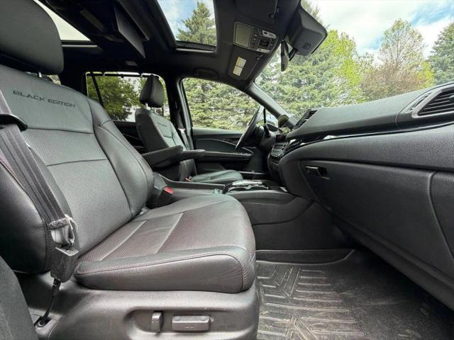 2022 Honda Pilot AWD Black Edition