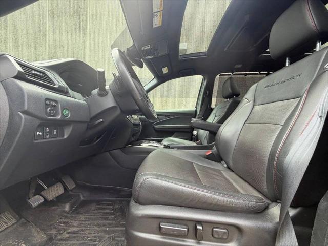2022 Honda Pilot AWD Black Edition