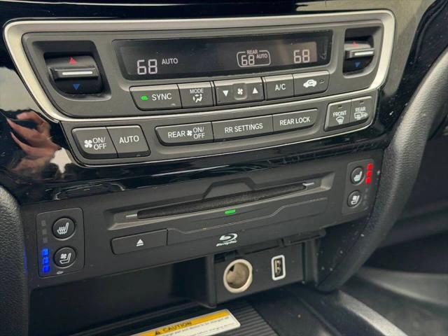 2022 Honda Pilot AWD Black Edition
