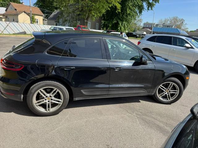 2018 Porsche Macan Sport Edition