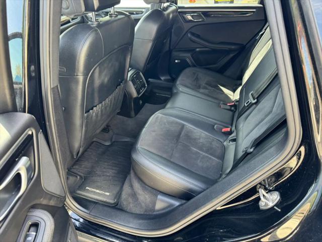 2018 Porsche Macan Sport Edition