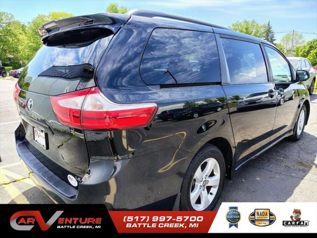 2019 Toyota Sienna LE 8 Passenger