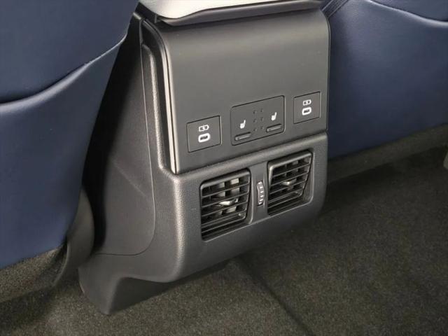 2025 Subaru Solterra Limited