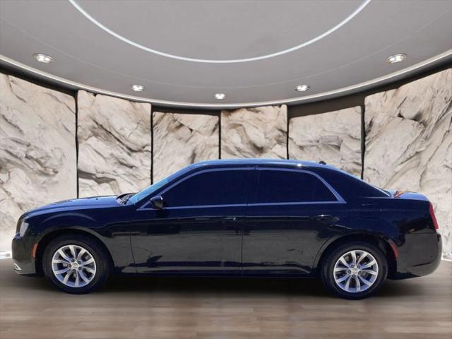 2018 Chrysler 300 Touring