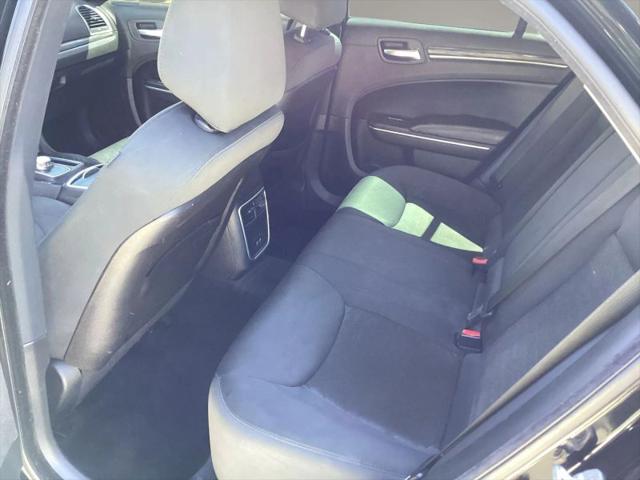 2018 Chrysler 300 Touring