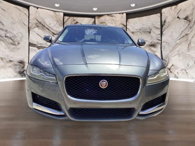 2016 Jaguar XF 35t Prestige