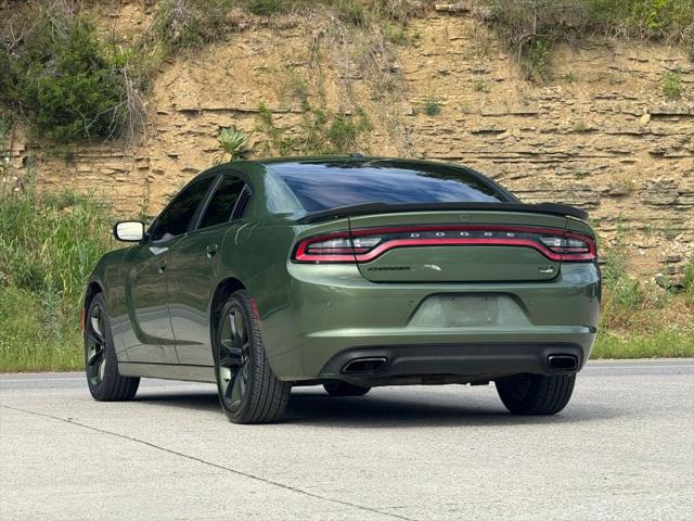 2018 Dodge Charger SXT RWD