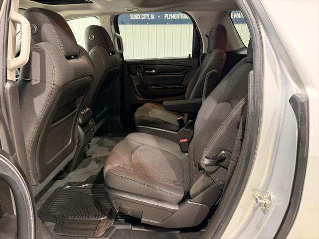 2016 GMC Acadia SLE-2