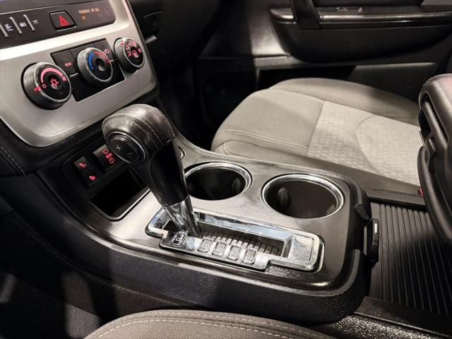 2016 GMC Acadia SLE-2