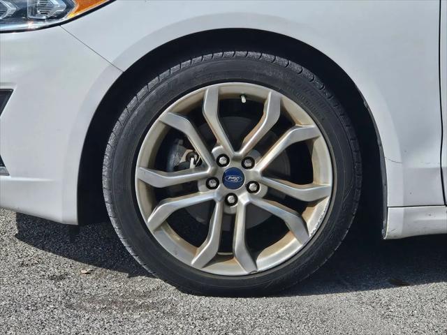 2019 Ford Fusion SEL
