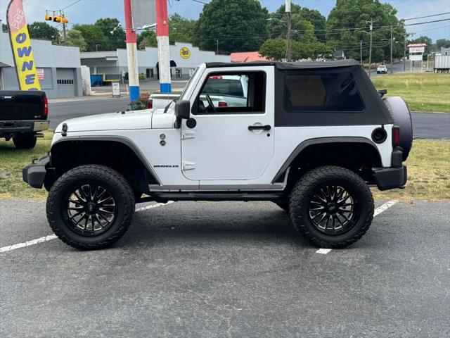 2017 Jeep Wrangler Willys Wheeler