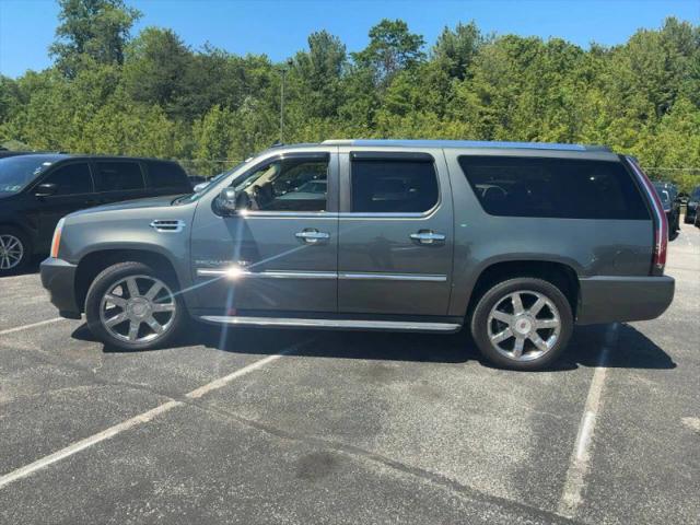 2011 Cadillac Escalade ESV Luxury