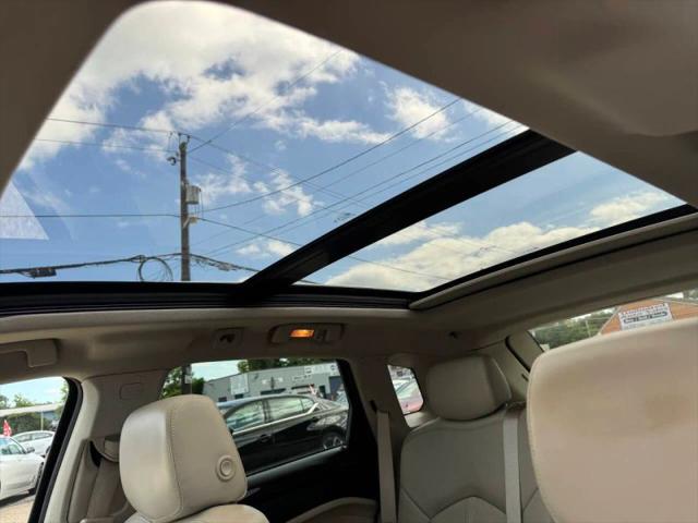 2011 Cadillac SRX Luxury Collection