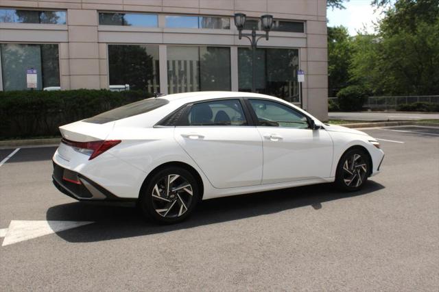 2025 Hyundai Elantra SEL Convenience
