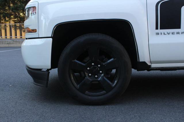 2018 Chevrolet Silverado 1500 Custom