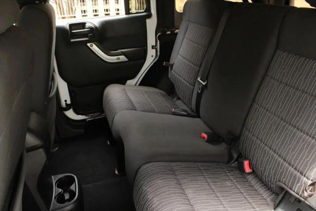 2012 Jeep Wrangler Unlimited Sahara