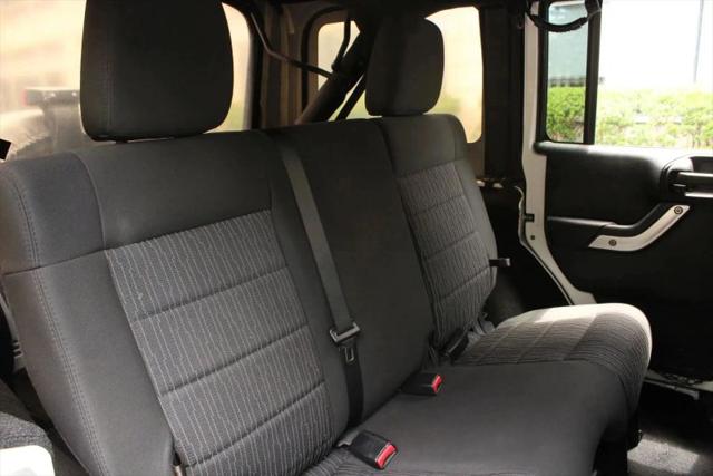 2012 Jeep Wrangler Unlimited Sahara