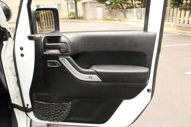 2012 Jeep Wrangler Unlimited Sahara