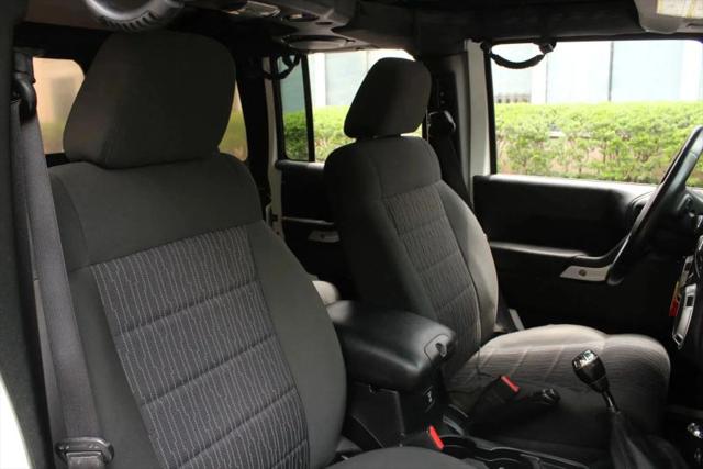 2012 Jeep Wrangler Unlimited Sahara