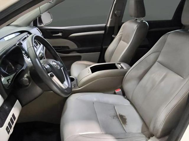 2016 Toyota Highlander XLE V6