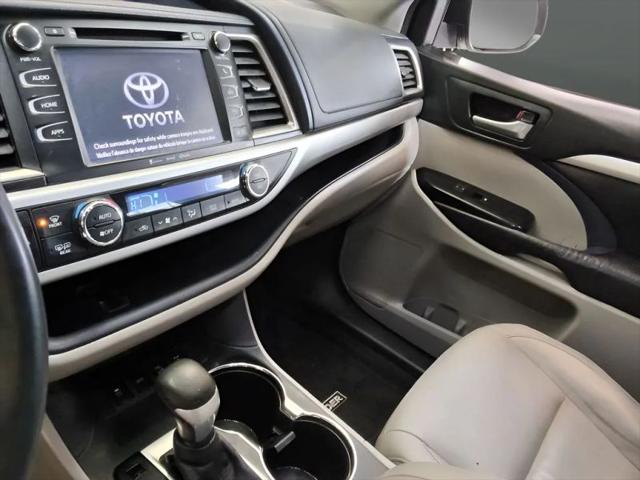 2016 Toyota Highlander XLE V6