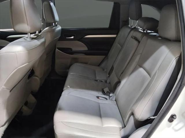 2016 Toyota Highlander XLE V6