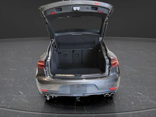 2015 Porsche Macan S