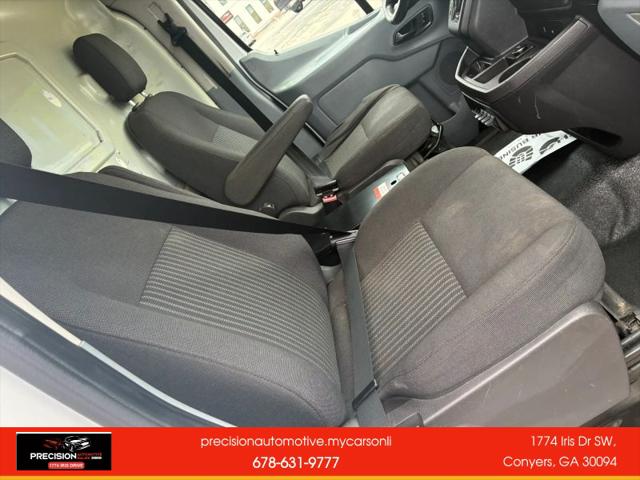 2015 Ford Transit w/60/40 Side Door w/RWB