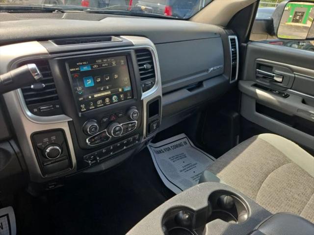 2017 Ram 2500 Big Horn Crew Cab 4x4 6'4" Box