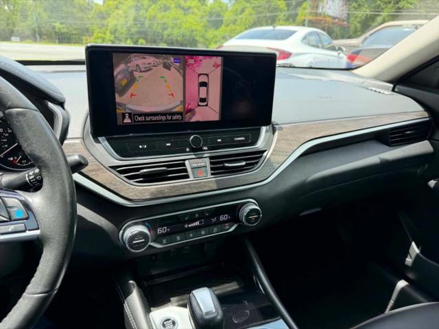 2023 Nissan Altima SL FWD