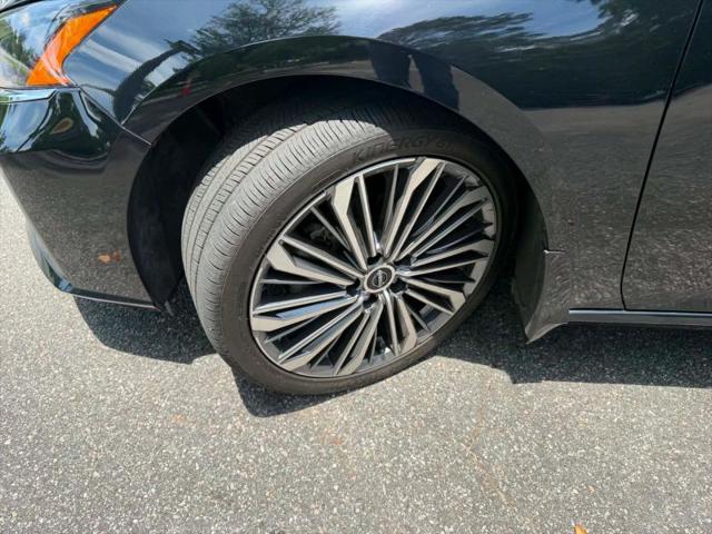 2023 Nissan Altima SL FWD