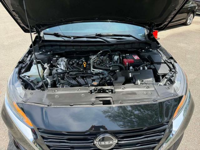 2023 Nissan Altima SL FWD