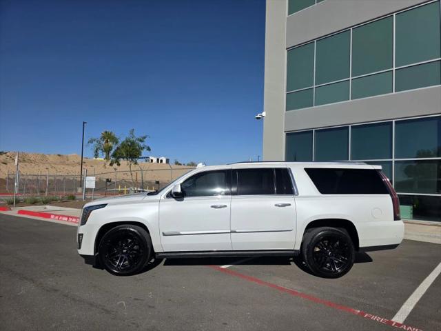 2020 Cadillac Escalade ESV 4WD Premium Luxury