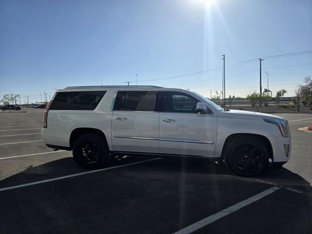 2020 Cadillac Escalade ESV 4WD Premium Luxury