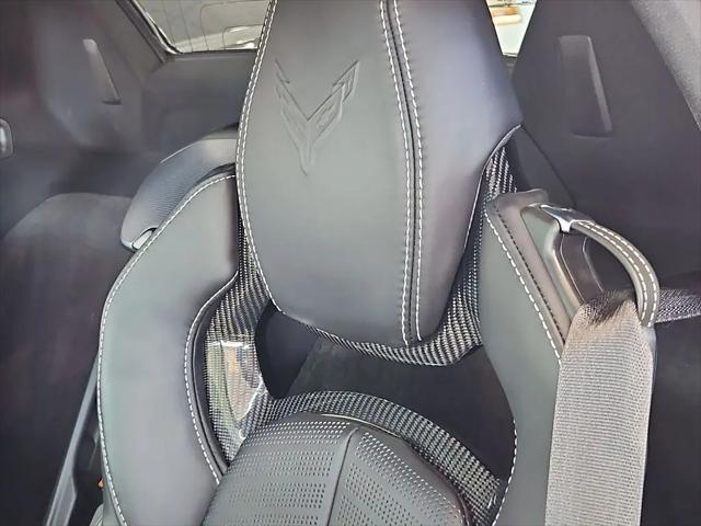 2023 Chevrolet Corvette Stingray RWD Convertible 2LT