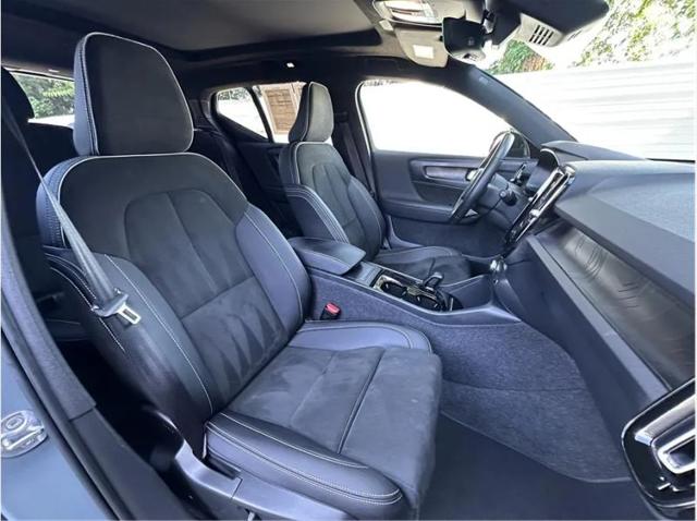 2023 Volvo XC40 Recharge Pure Electric Twin Plus