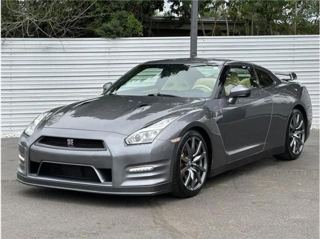 2015 Nissan GT-R Premium