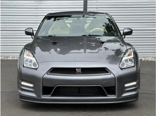 2015 Nissan GT-R Premium