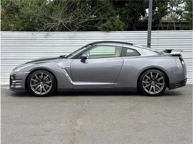 2015 Nissan GT-R Premium