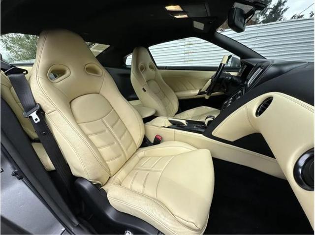 2015 Nissan GT-R Premium