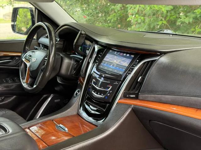 2016 Cadillac Escalade ESV Luxury Collection