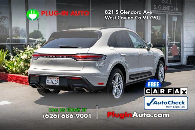 2022 Porsche Macan Base