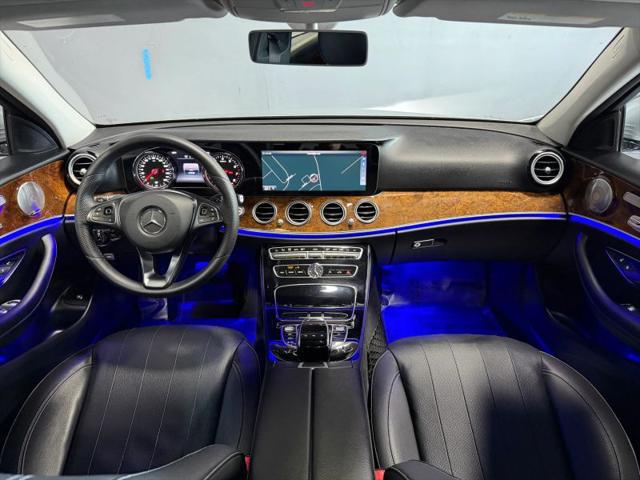 2017 Mercedes-Benz E-CLASS E 300 E 300