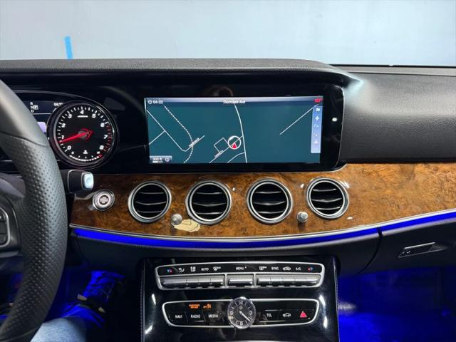 2017 Mercedes-Benz E-CLASS E 300 E 300