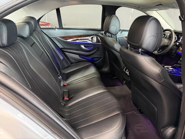 2017 Mercedes-Benz E-CLASS E 300 E 300