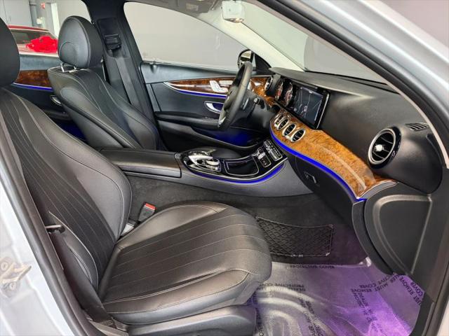 2017 Mercedes-Benz E-CLASS E 300 E 300